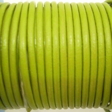 CCR25 / Cordón cuero redondo 2.5mm. Verde pistacho. 1 Metro.