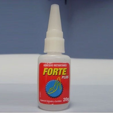 FP20GR / Adhesivo Forte Plus - Cuero. Unid.